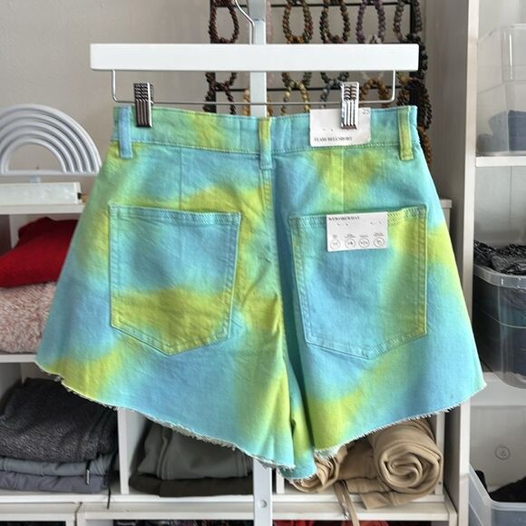 WE WORE WHAT Tie-Dye Denim Women's Shorts size 25 NWT $69 festival concert party - Picture 7 of 7